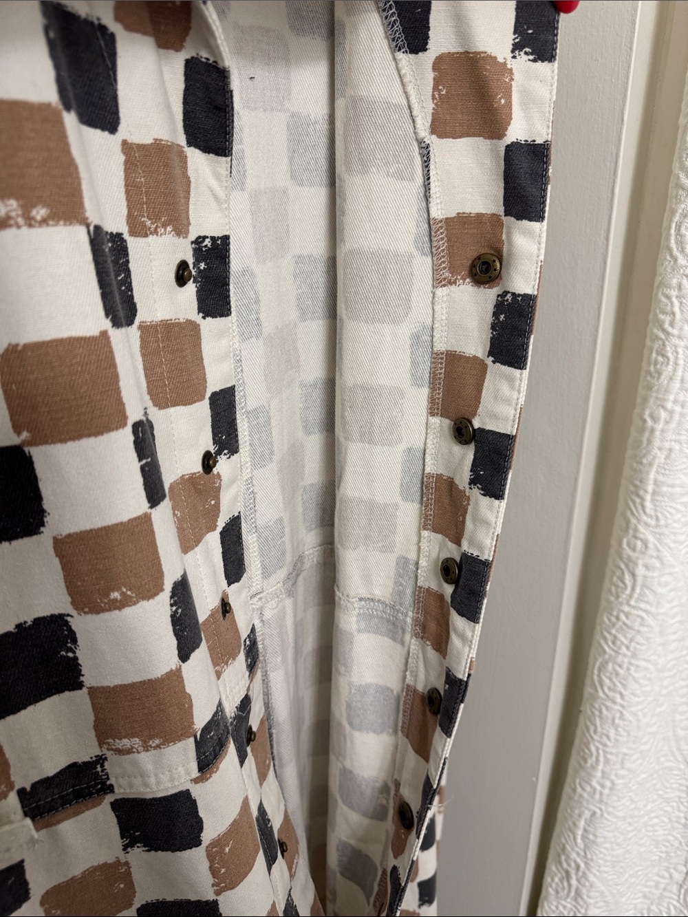 Sleeveless Checker Jumpsuit in Cream, Black & Brown - Picture 6 of 10